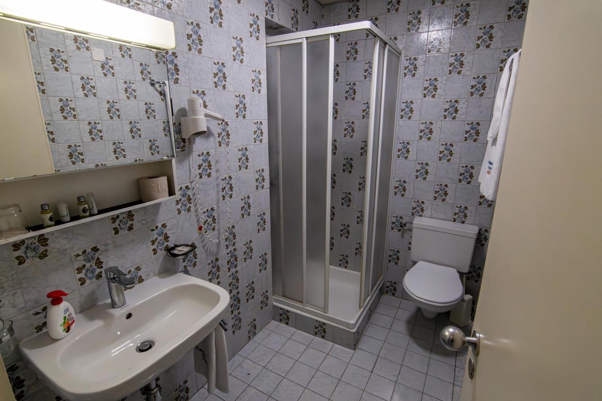 Bodio Albergo Stazione מראה חיצוני תמונה